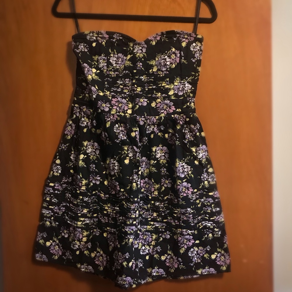 Kimchi Blue black floral dress🌿 size M